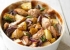 Куриные окорочка, запечённые в вине с картофелем и красным луком