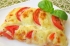 Слоеный пирог с моцареллой и помидорами 